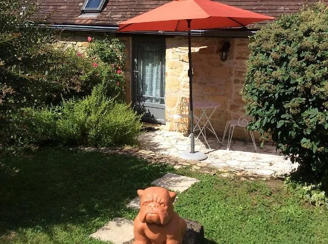 Autour D'une Histoire Guest house 3*