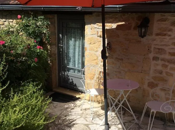 Autour D'une Histoire 3*